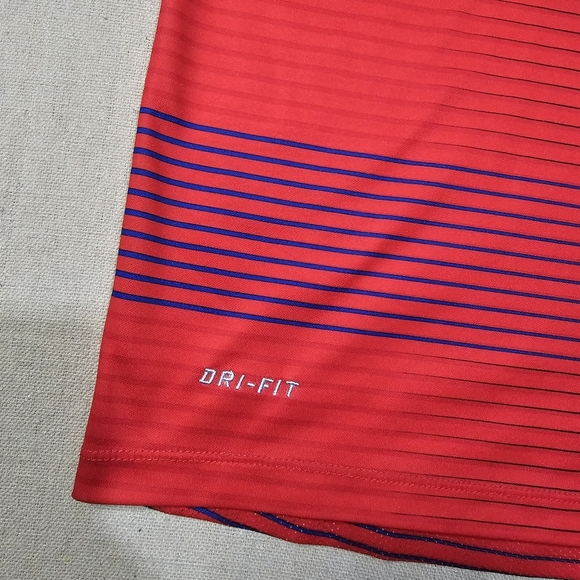 Nike Authentic USA National Team Soccer Training 2016/17 Jersey Size Medium - Picture 4 of 8